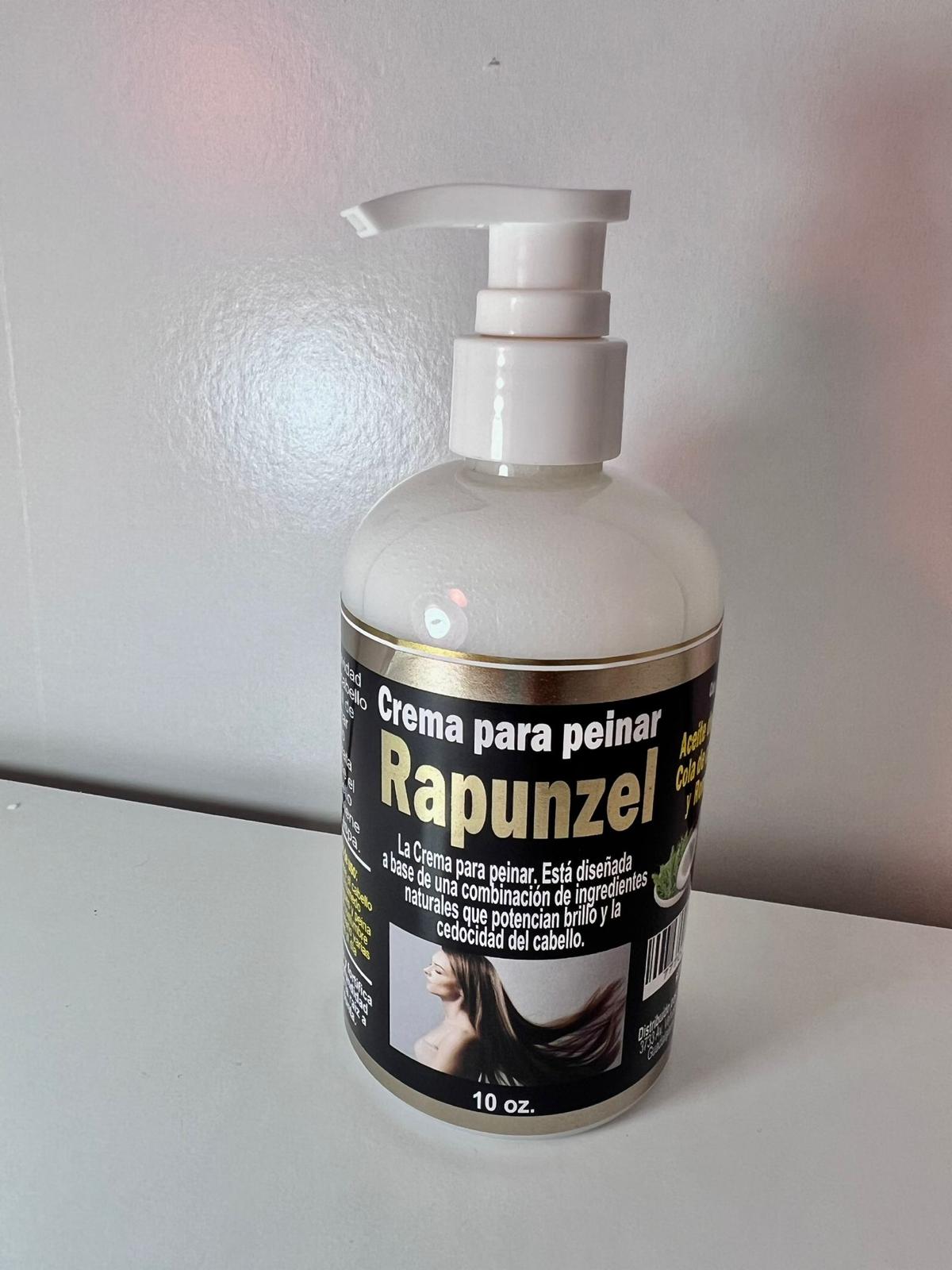 ORGANIC RAPUNZEL SET WITH COCONUT OIL, ENHANCED WITH ROSEMARY OIL AND HORSETAIL EXTRACT TO PROMOTE GROWTH, FREE OF MINOXIDIL. SET INCLUDES SHAMPOO, LEAVE-IN CONDITIONER AND STYLING CREAM.